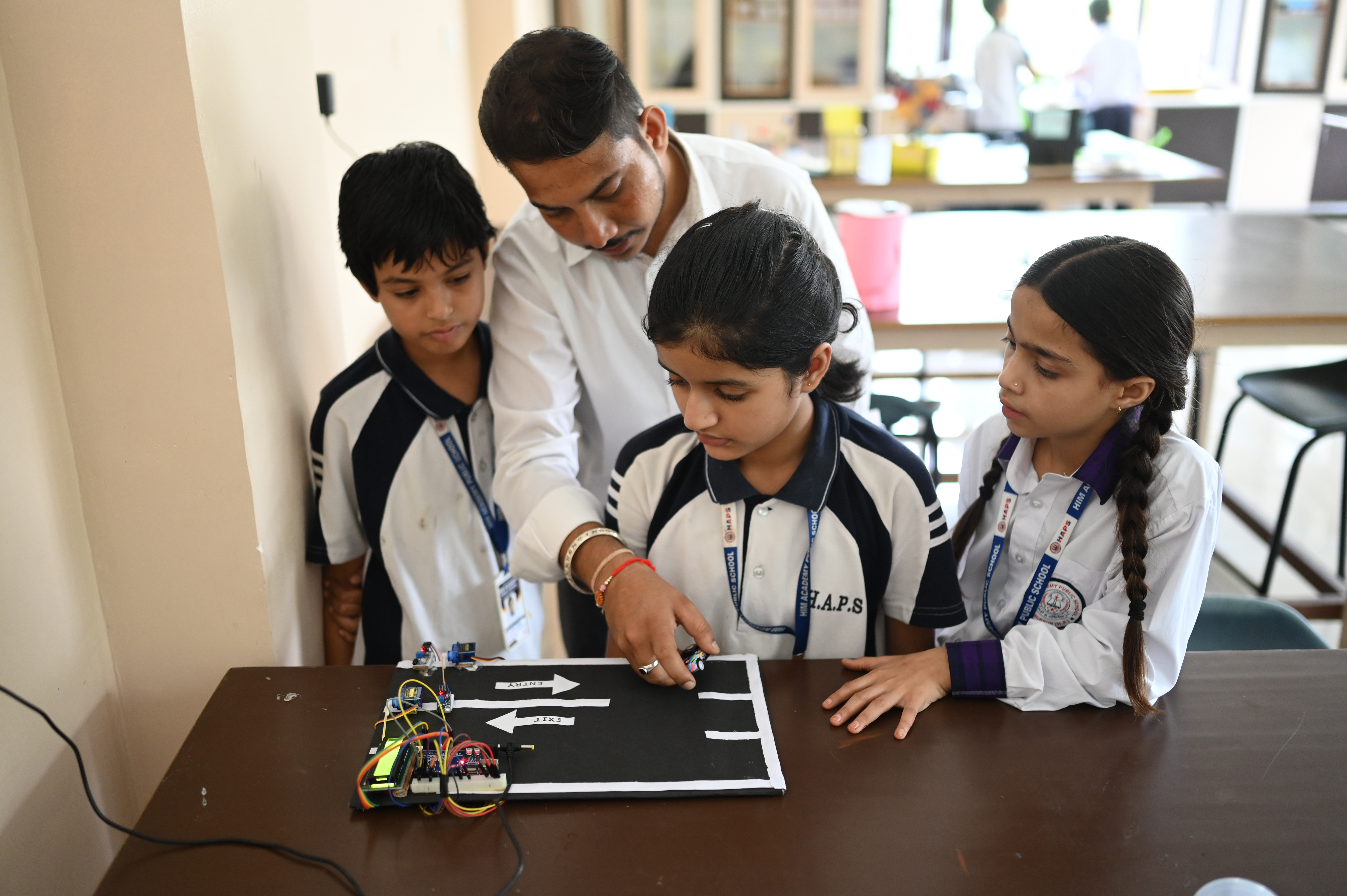 best school in hamirpur