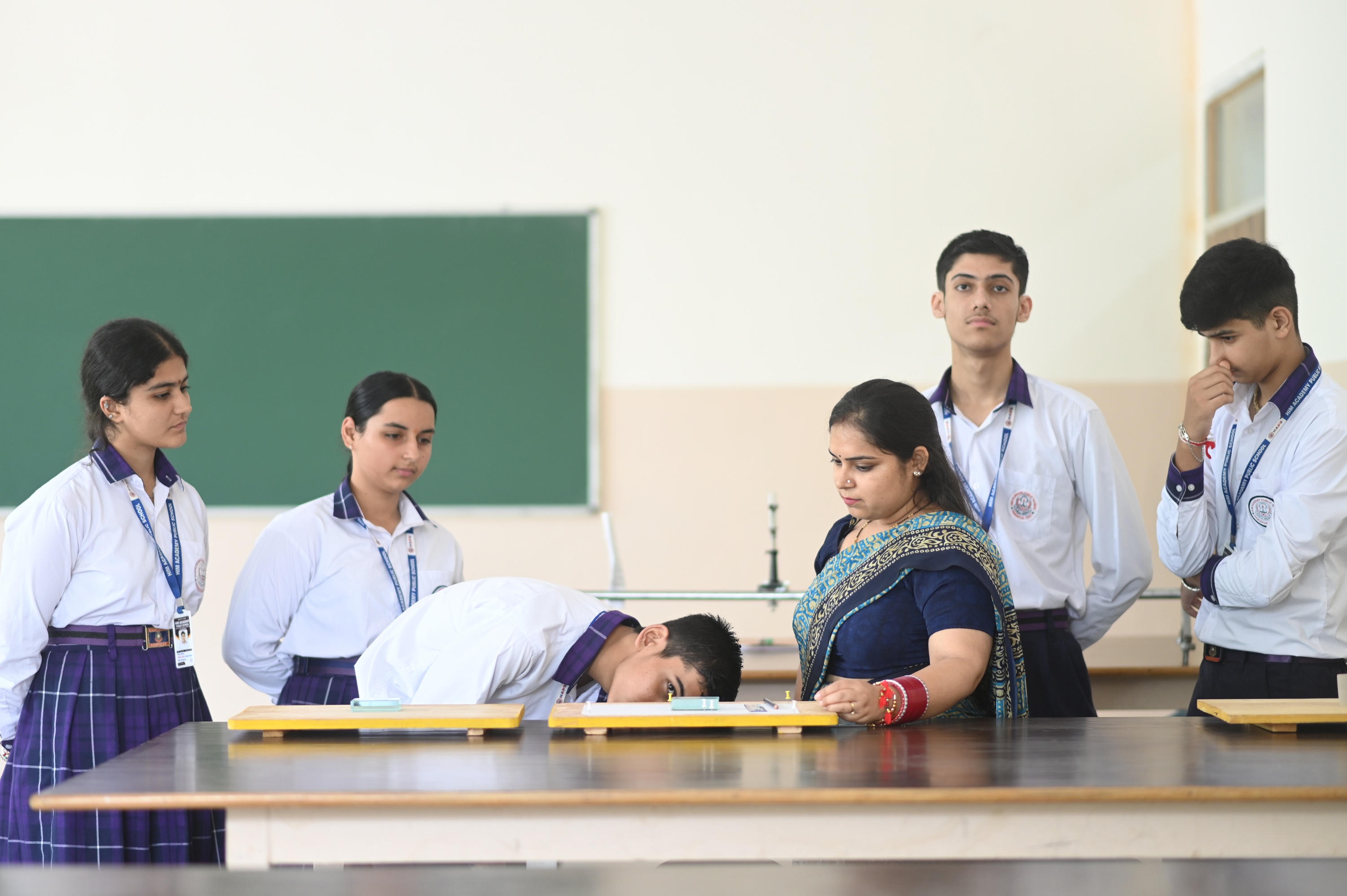 best school in hamirpur
