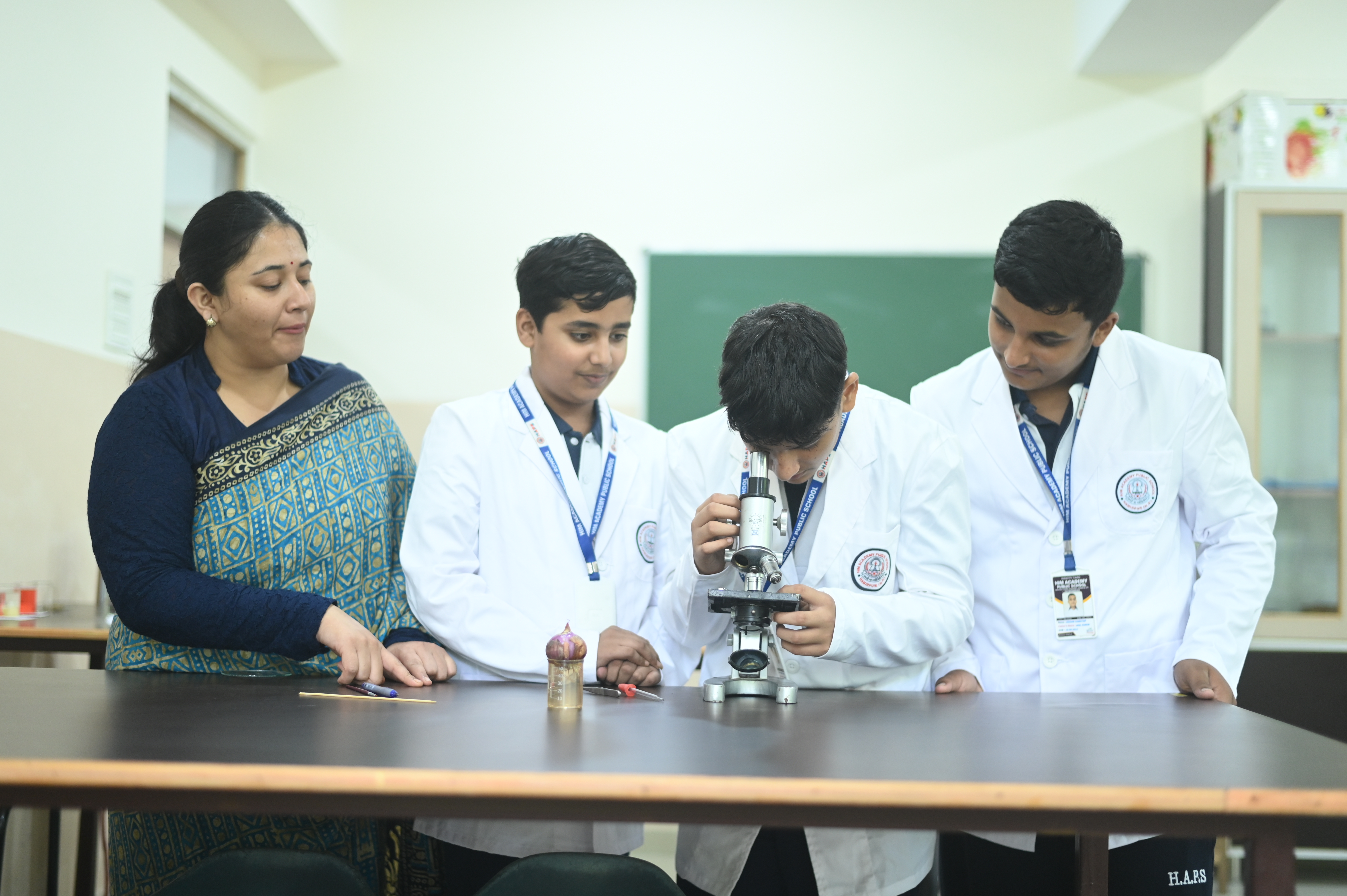 best school in hamirpur