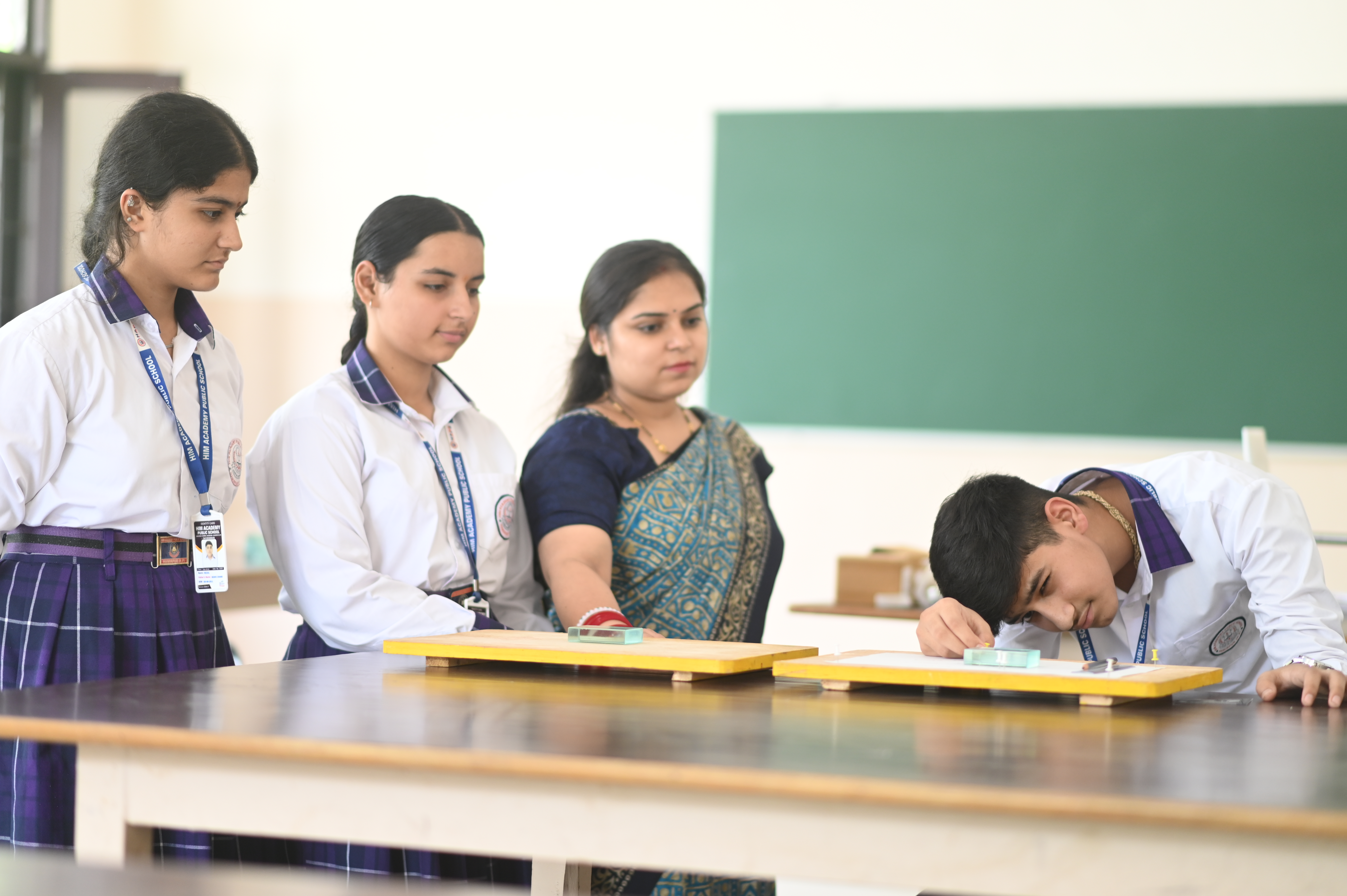 best school in hamirpur